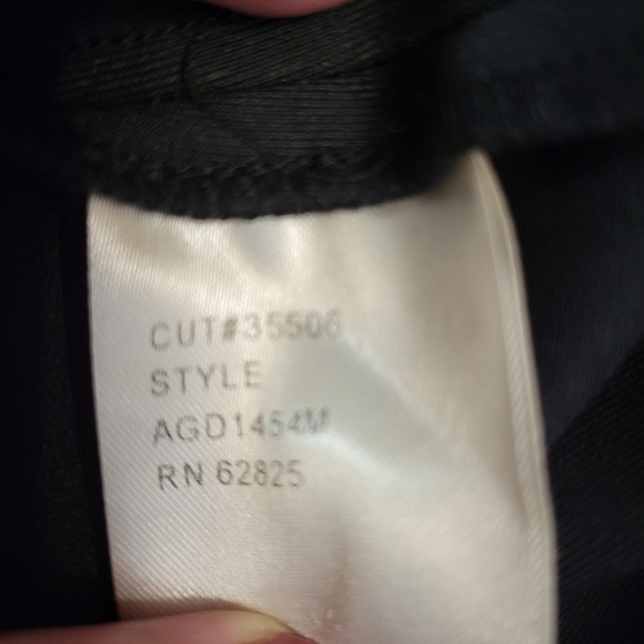 Tadashi Shoji White & Black Lace Trumpet Dress - Picture 7 of 8